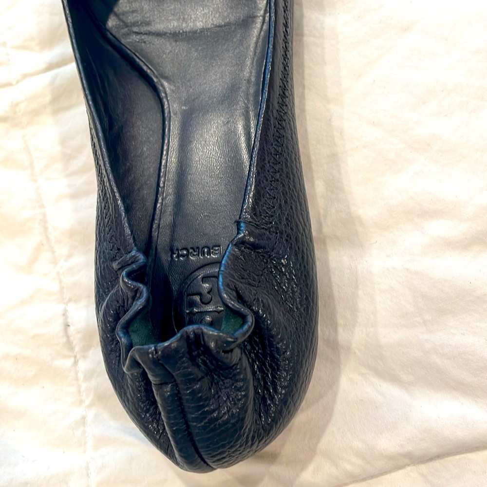 Navy Tory Burch flats - Picture 3 of 5